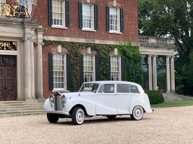 Antique Rolls-Royce (1952)