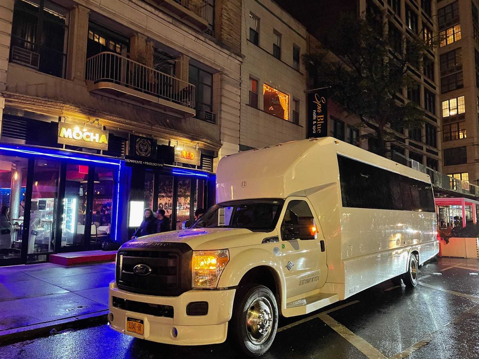 25 Passenger Party Bus