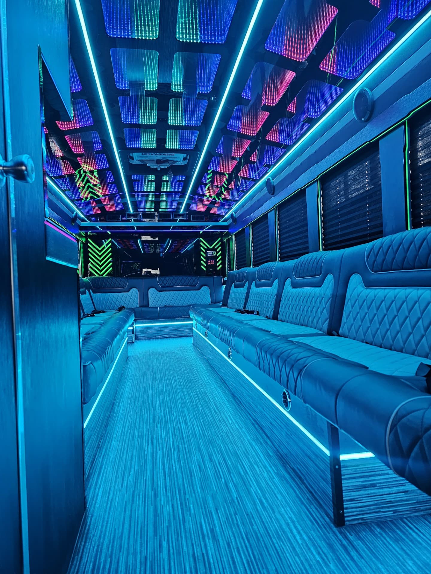 25 Passenger Party Bus
